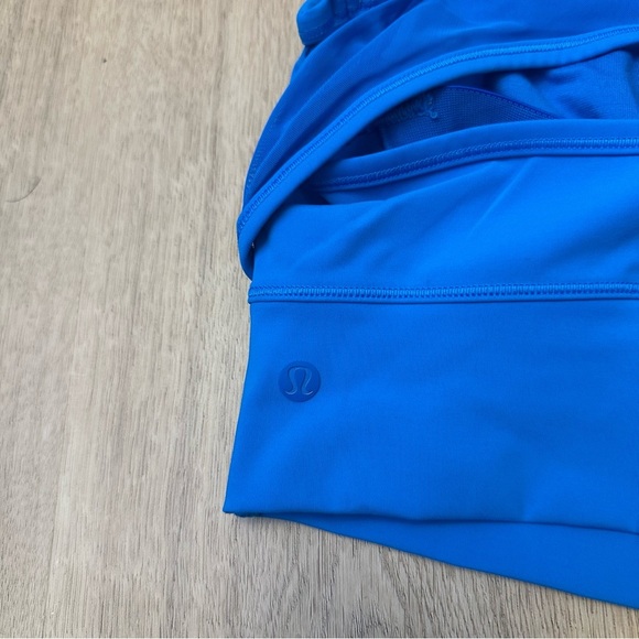 Lululemon Mesh-Back Training Cropped
Tank Top Blue Poolside - Picture 7 of 9